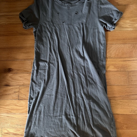 Hollister Dresses & Skirts - Hollister Charcoal T-Shirt Dress